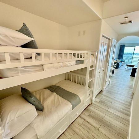 Balcony King Suite - Lake & Pool View Orlando Extérieur photo