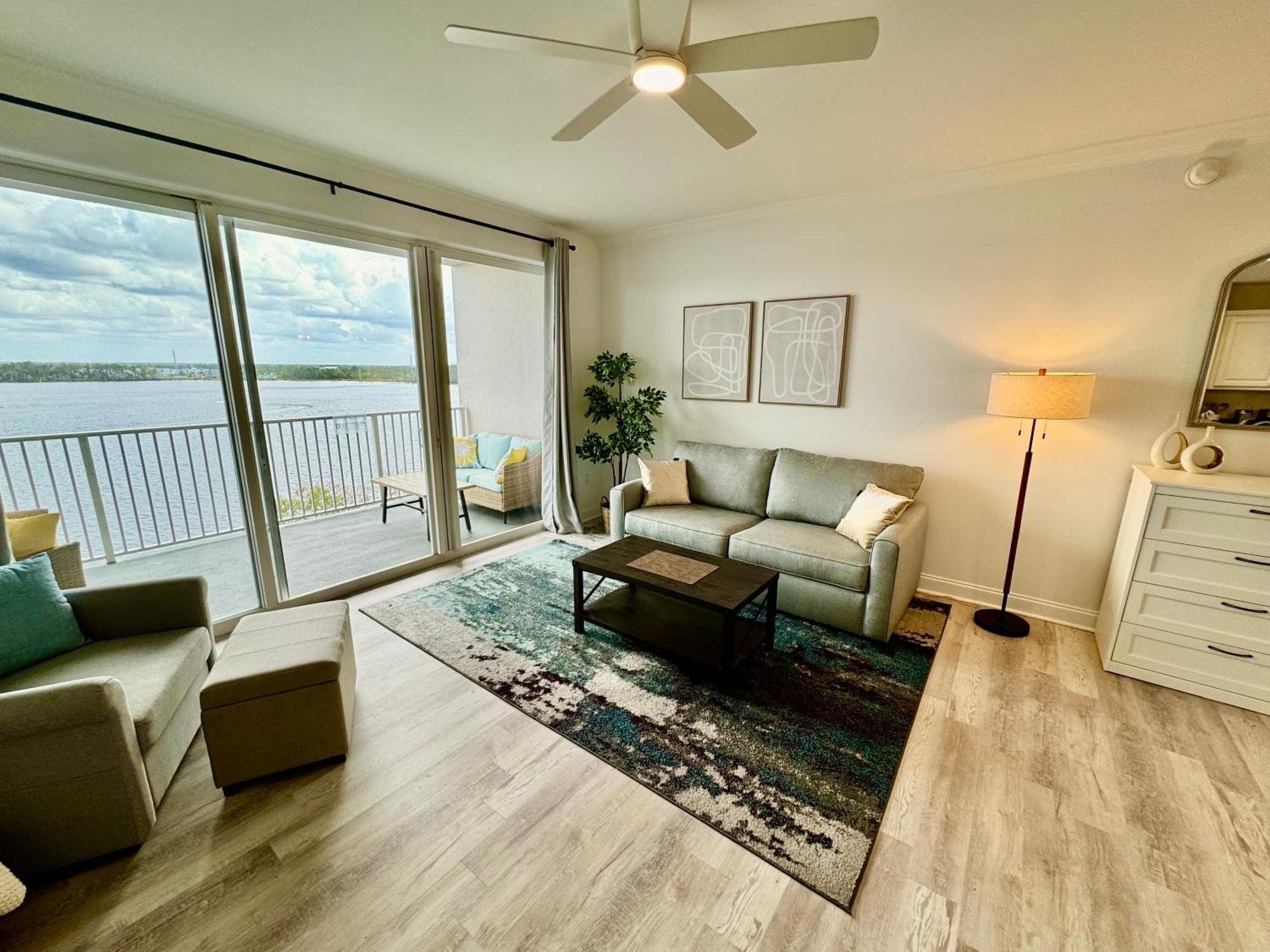 Balcony King Suite - Lake & Pool View Orlando Extérieur photo