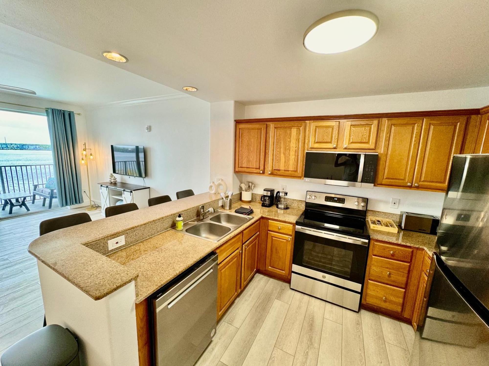 Balcony King Suite - Lake & Pool View Orlando Extérieur photo
