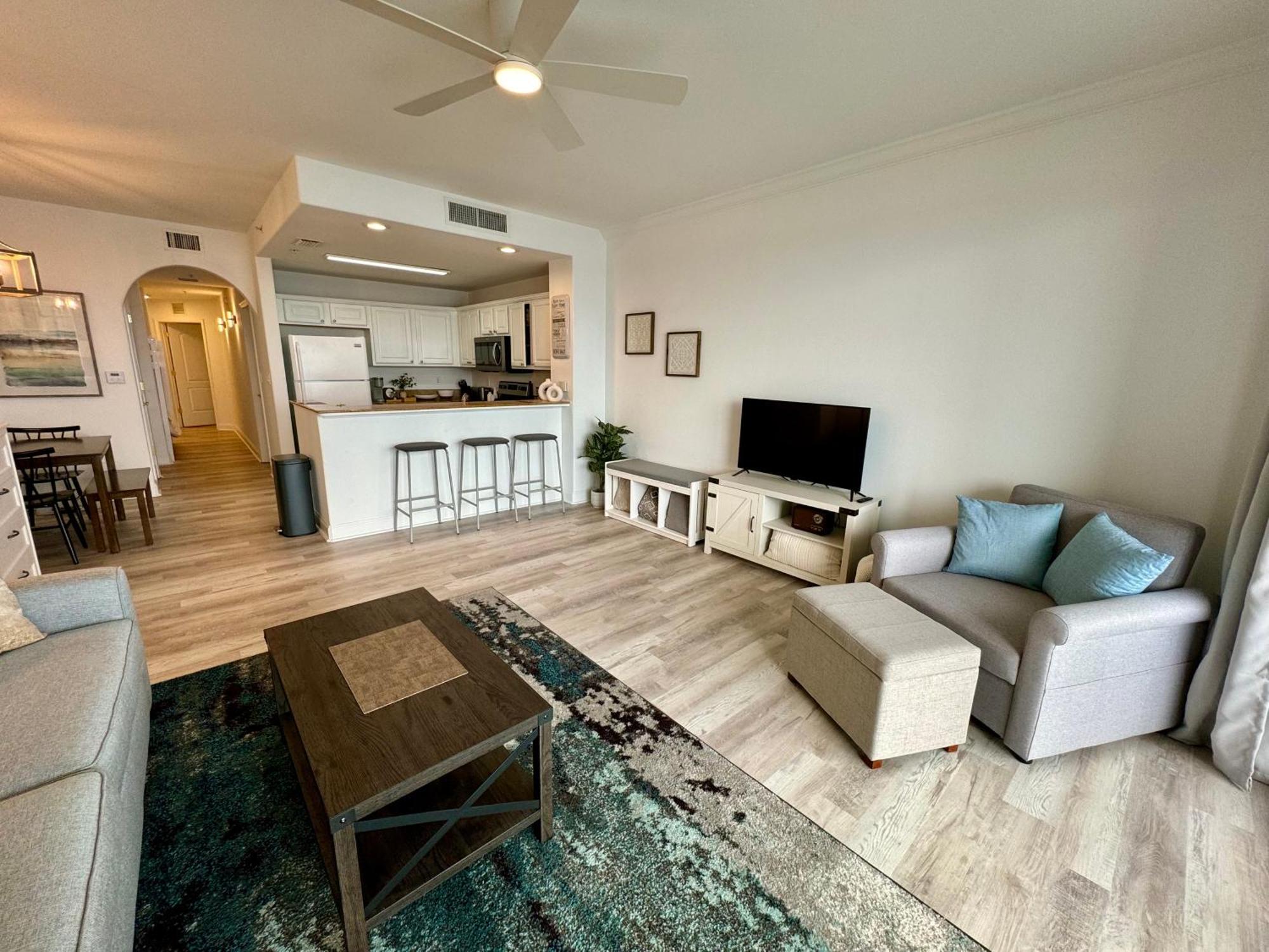 Balcony King Suite - Lake & Pool View Orlando Extérieur photo